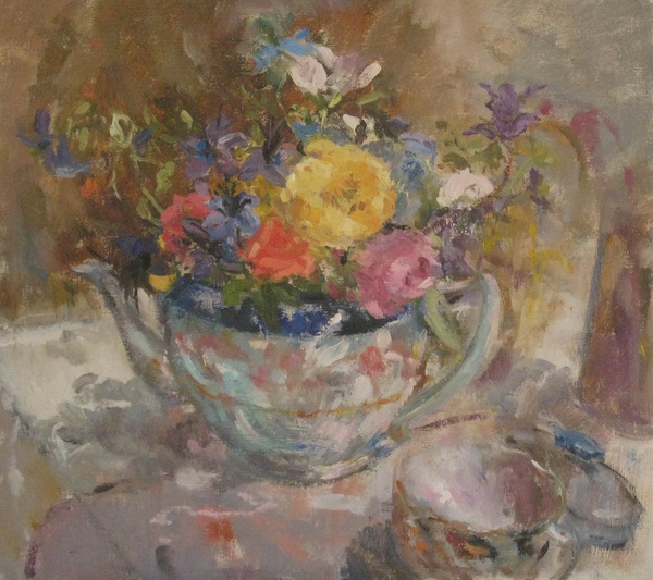 Roses in Teapot
